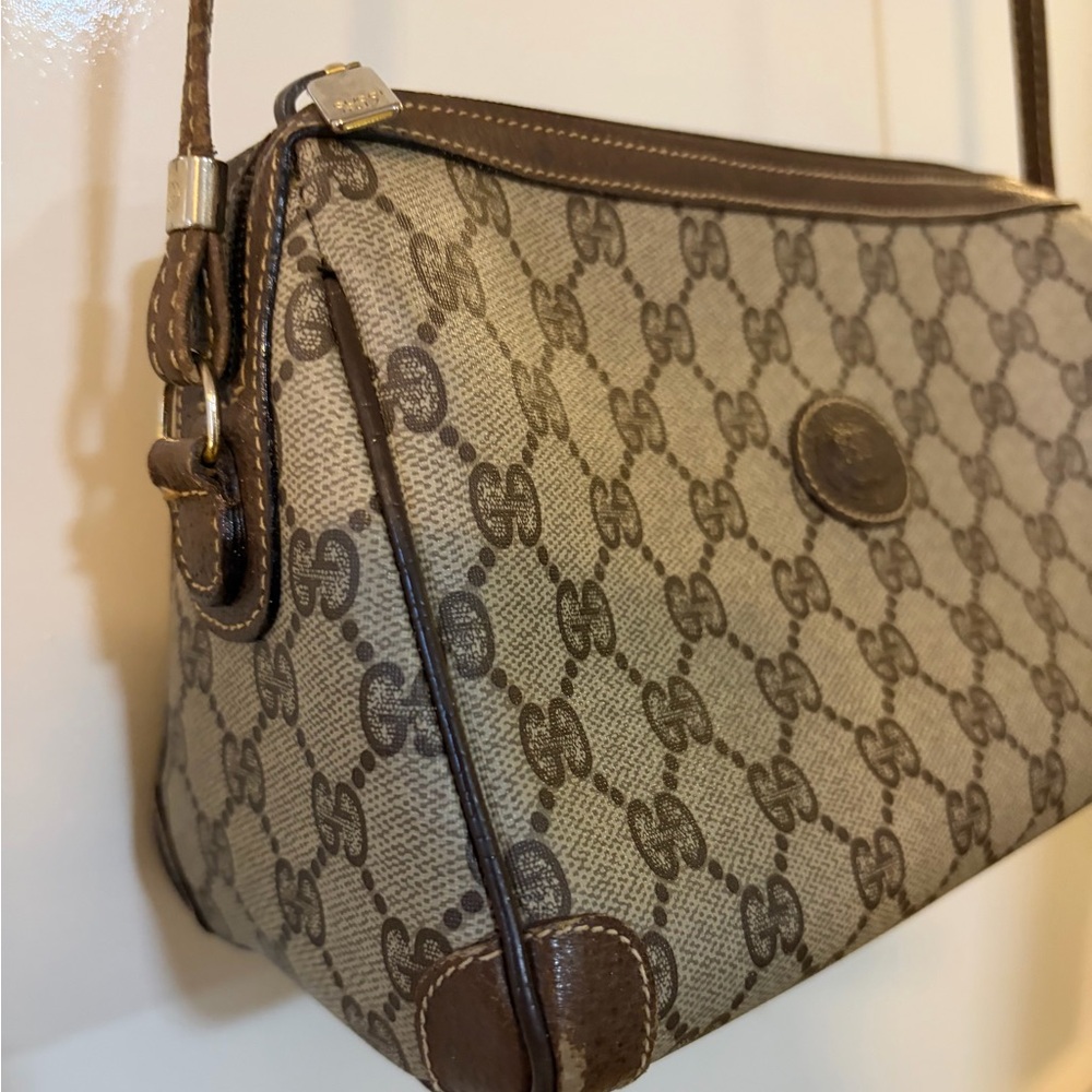 Gucci Beige/Brown GG Supreme Crossbody Bag